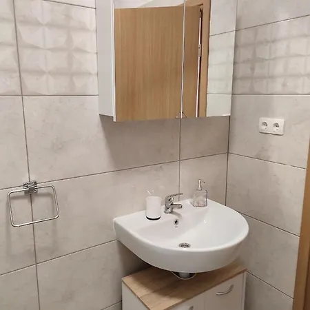 Pulic Apartment Skradin