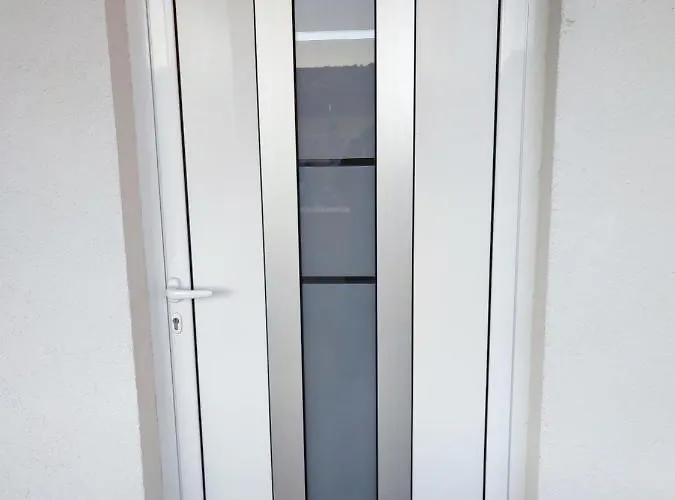 Pulic Apartment Skradin